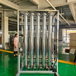 大输液制药厂水处理冠宇列管多效蒸馏水机LD500-5省水省汽